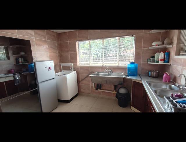 4 BEDROOM HOUSE TO LET IN THREE RIVERS